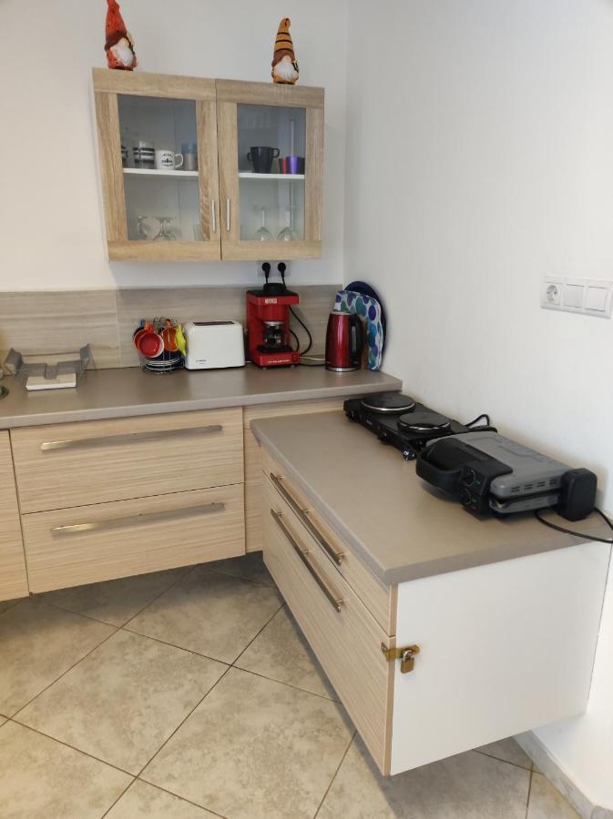 City Center Apartman 절러에게르세그 외부 사진