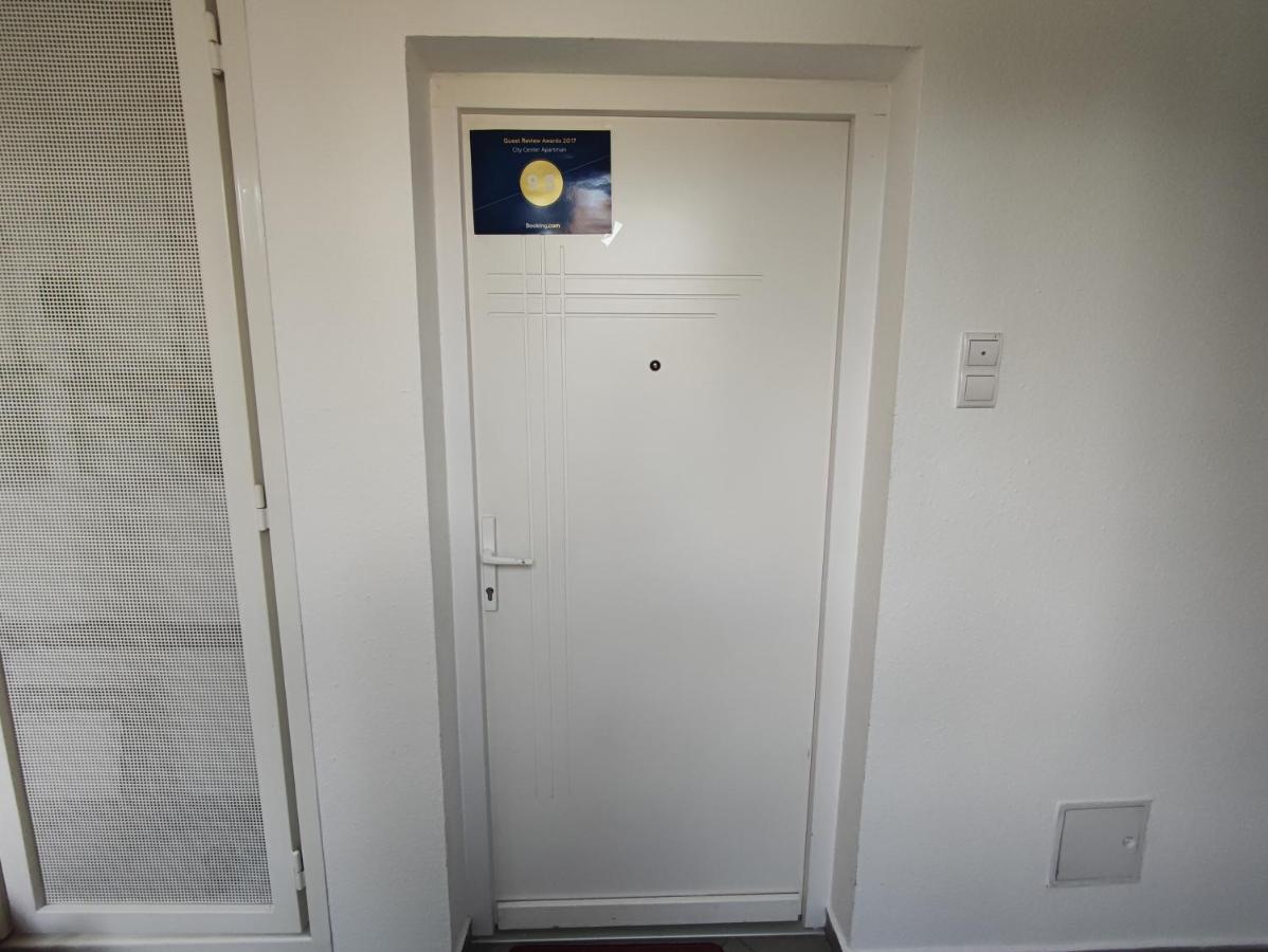 City Center Apartman 절러에게르세그 외부 사진